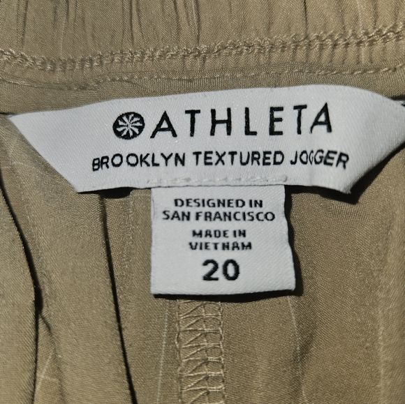 Athleta Brooklyn Textured Jogger Pants Silt Taupe Khaki Tan Women's Size 20 - Picture 12 of 15